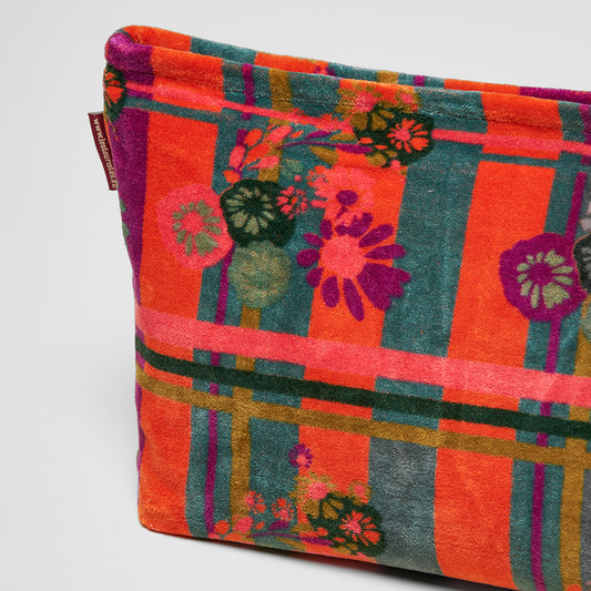 Velvet Washbag - Dundee Orange