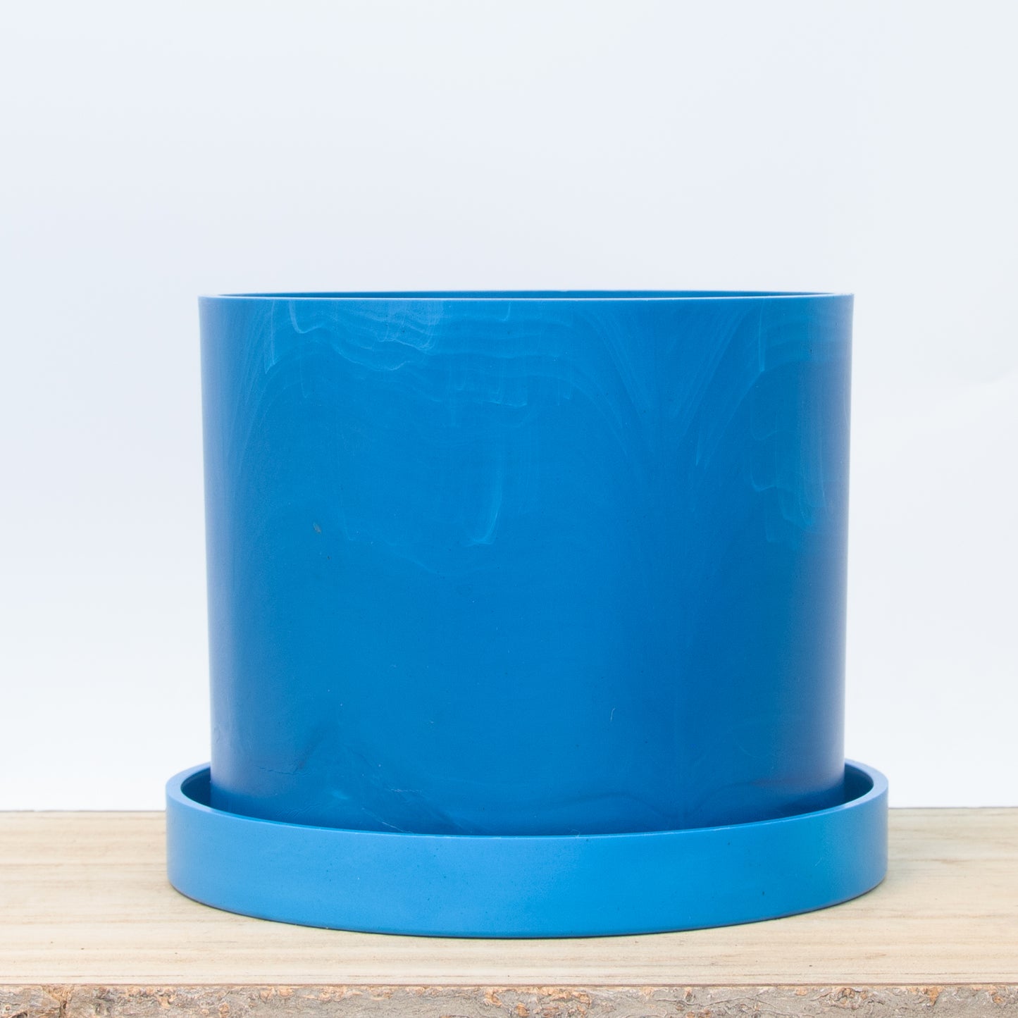 Ocean Plastic Plant Pot & Saucer - Blue