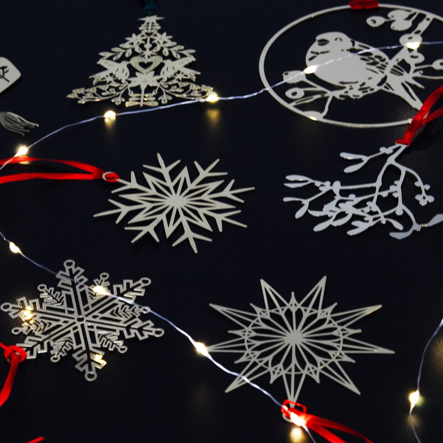 Baubles & Hanging Decorations