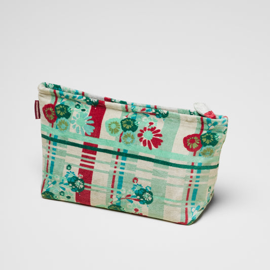 Velvet Washbag - Dundee Sauge