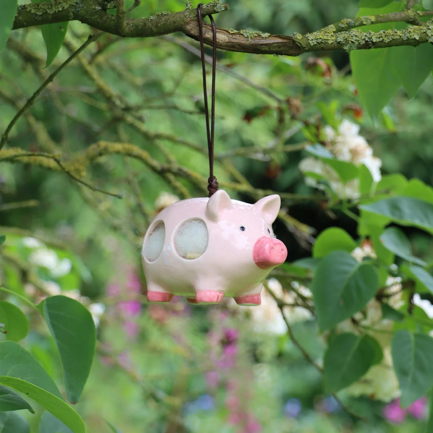 'Curlie' Nester Ceramic Pig